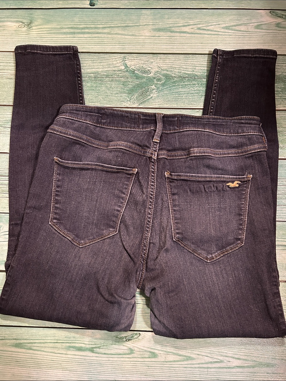Hollister Dark Indigo Stretch Skinny Jeans - Picture 2 of 3
